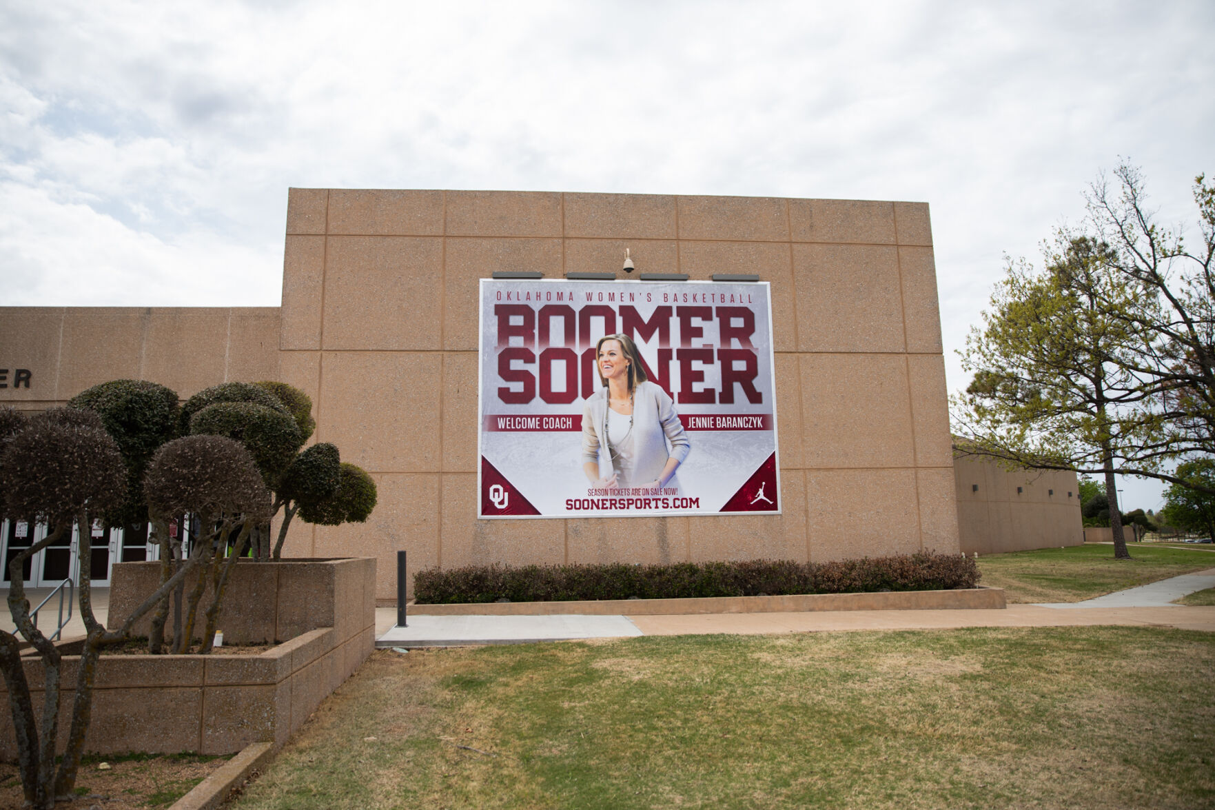 Jennie Baranczyk Sign